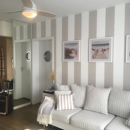 Apartament Marine Holiday Elbląg - winda -parking w hali garażowej Bagian luar foto