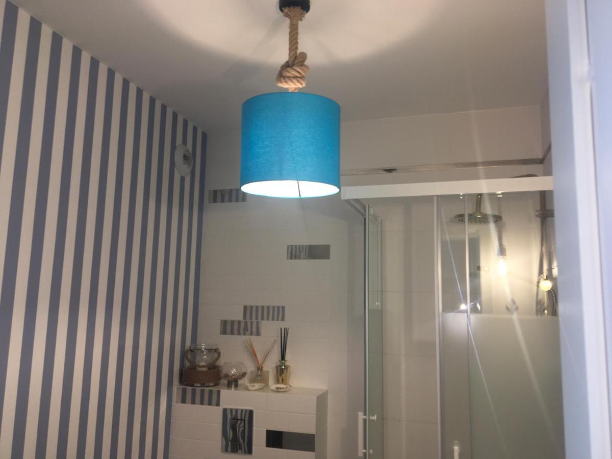 Apartament Marine Holiday Elbląg - winda -parking w hali garażowej Bagian luar foto